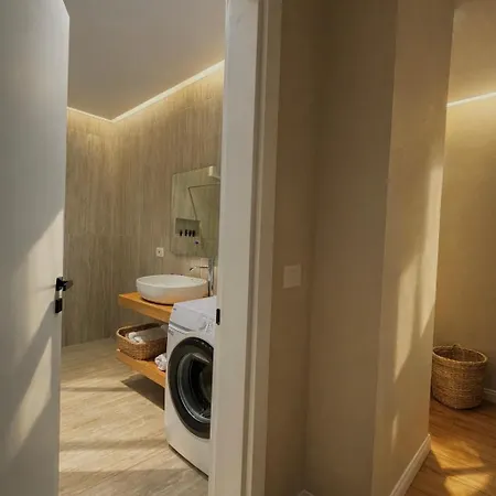 Elis Apartment-3