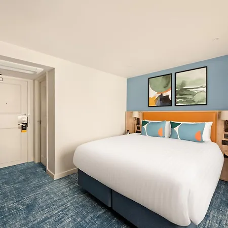 Voco Letchworth Hall By Ihg-2