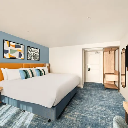 Voco Letchworth Hall By Ihg-3
