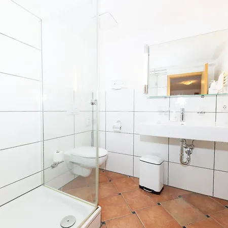Hotel Garni Brugger-3