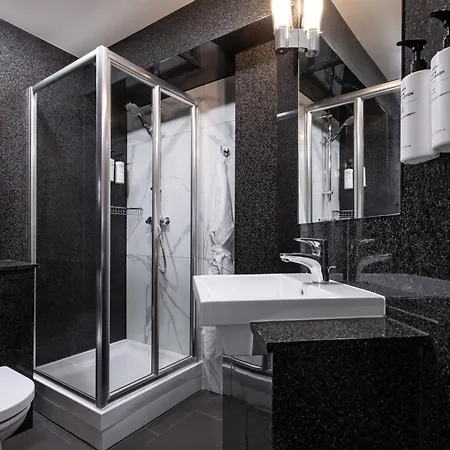 Stg Hotel Oxford Street - Formerly St Giles London Hotel-3