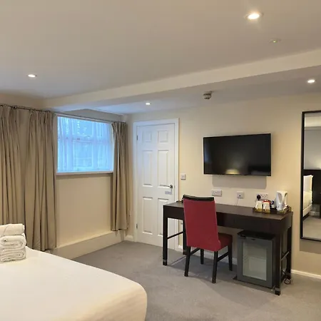 Ivy Bush Royal Hotel By Compass Hospitality-3