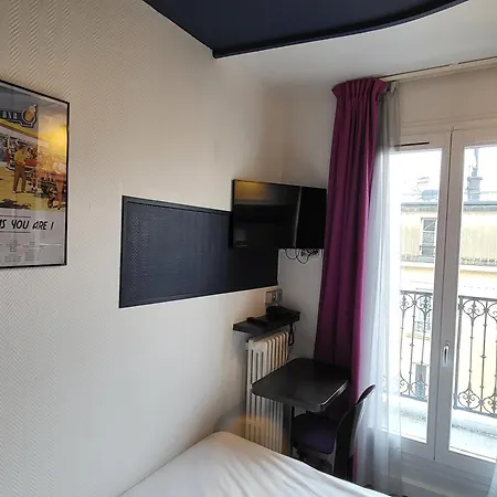 Accueil Hotel Paris Pigalle Montmartre - Hotel Renove-2