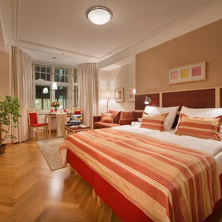 EA Hotel Julis-3