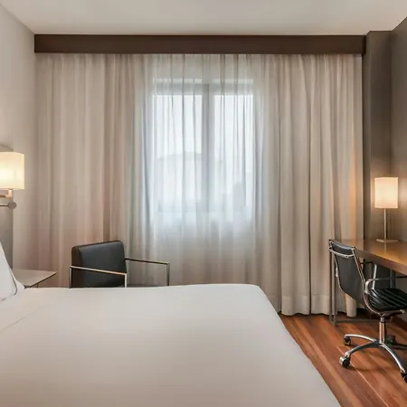 Ac Hotel Padova By Marriott-2