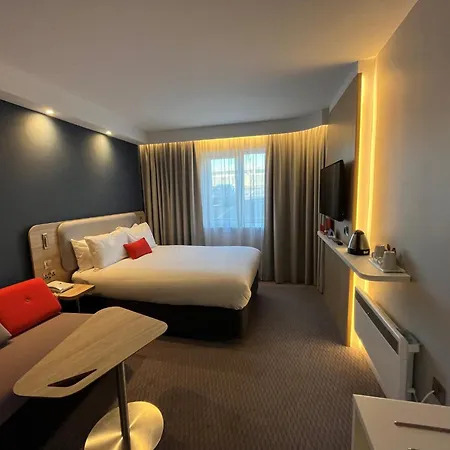 Holiday Inn Express Canterbury By Ihg-3