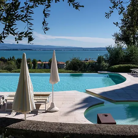 Castello Belvedere Apartments-2