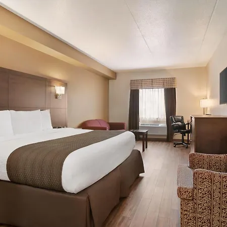 Days Inn By Wyndham Leamington-3