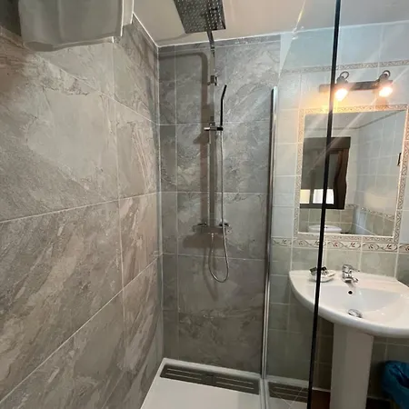Hostal Hueso-3