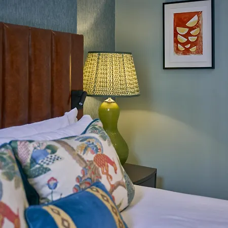 The Tophams Hotel-2