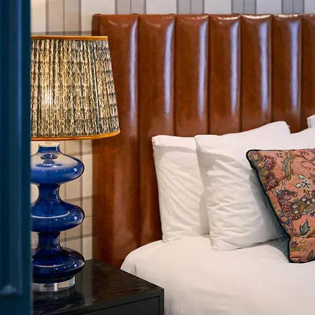 The Tophams Hotel-3