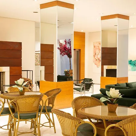 Hotel Normandie By Easy Plus-2
