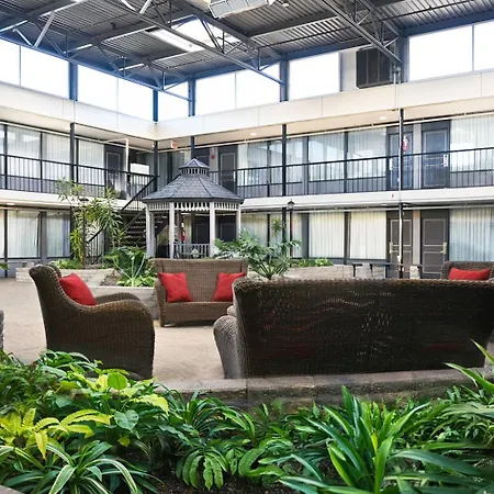 Skyline Hotel & Waterpark-2