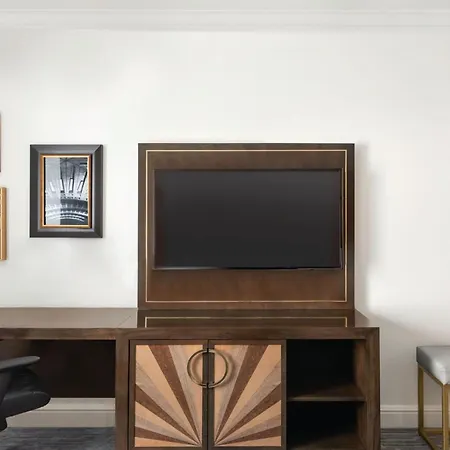Martinique New York On Broadway, Curio Collection By Hilton-3