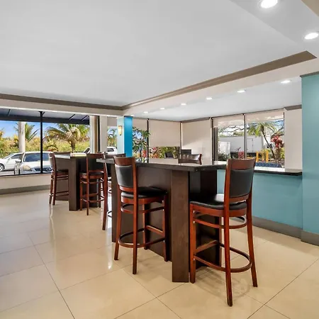 Days Inn By Wyndham Florida City-2