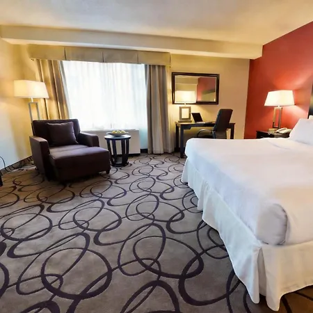 Holiday Inn Montreal Centre Ville Downtown By Ihg-2