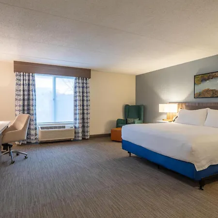 Hilton Garden Inn Auburn Riverwatch-2