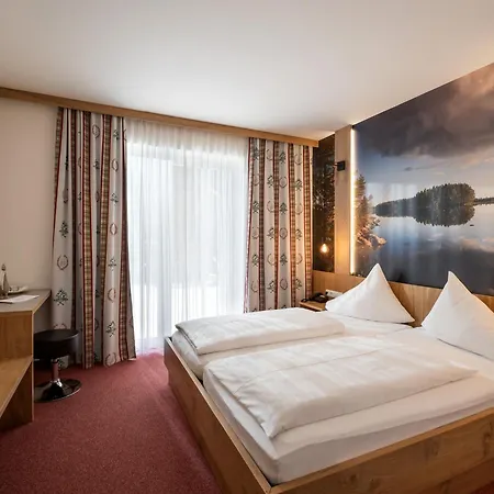 Hotel Gaensleit-2