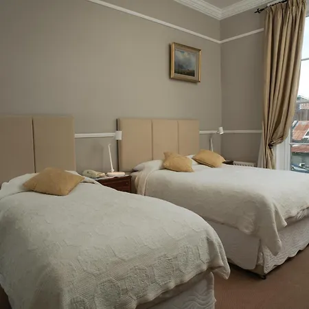 Harveys Guest House-3