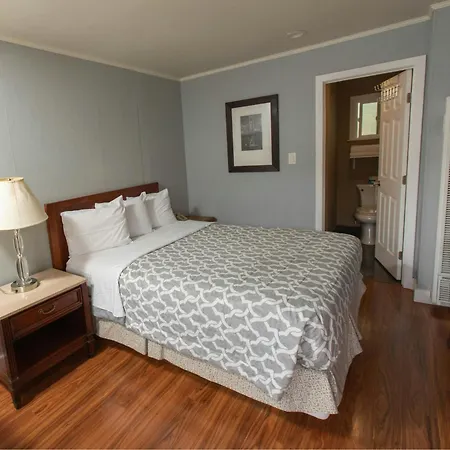 Pacific Heights Inn-3