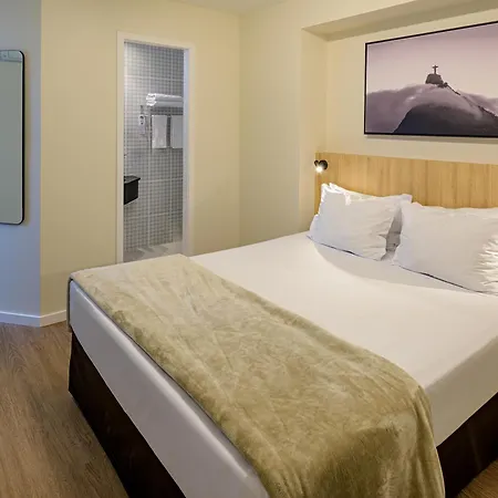 Rio Hotel by Bourbon Curitiba-3