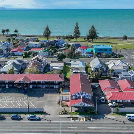 Albatross Motel-2