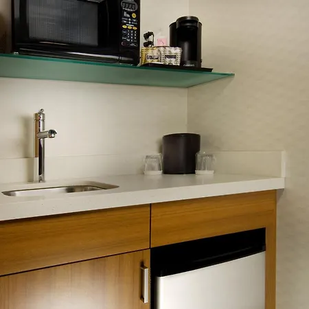 Springhill Suites Alexandria-3