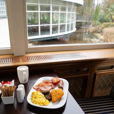 The Glendalough Hotel-2