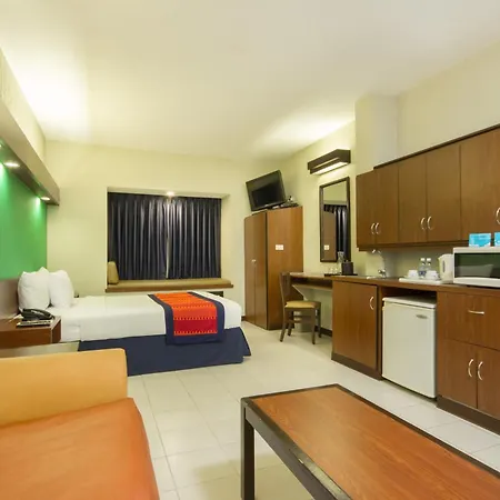 Microtel By Wyndham Eagle Ridge-2