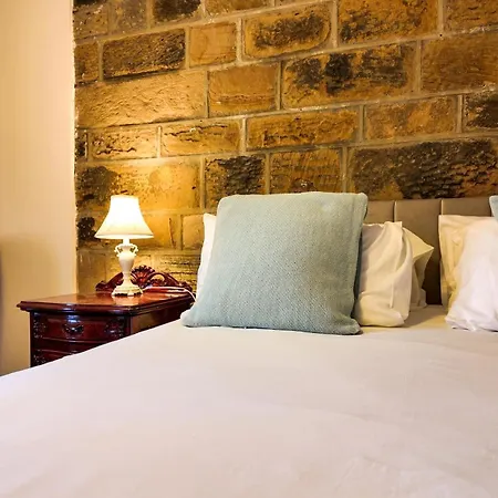 Santo'S Higham Farm Hotel-3