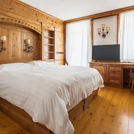 Hotel Cortina-2