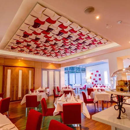 Mantra Charles Hotel-3
