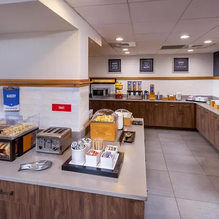Hampton Inn And Suites Asheville Airport-3