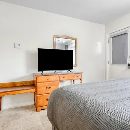 Homeport Motel-2