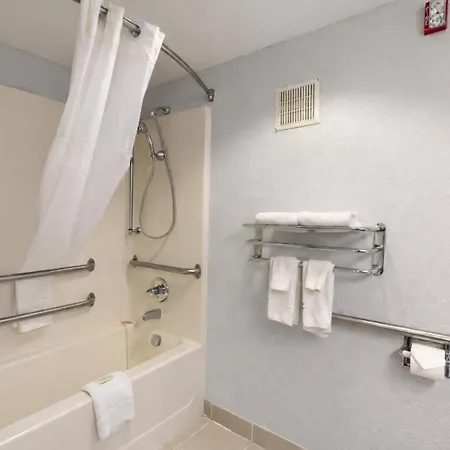 Greenfield Inn & Suites Owensboro, Ky Airport-2