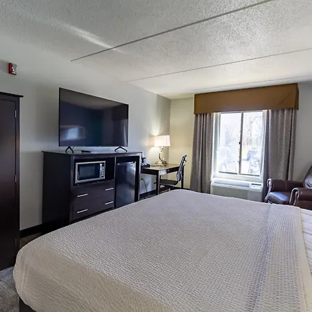 Greenfield Inn & Suites Owensboro, Ky Airport-3