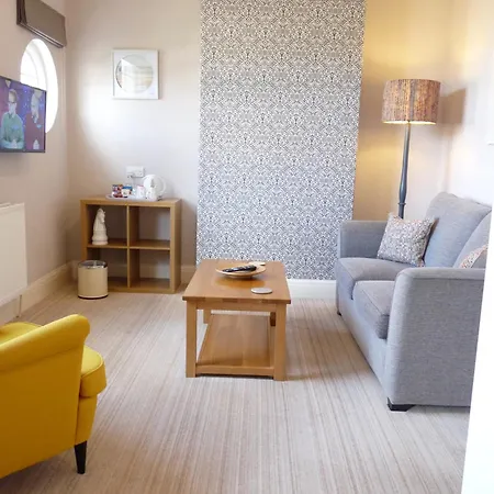 The Cliffbury-3