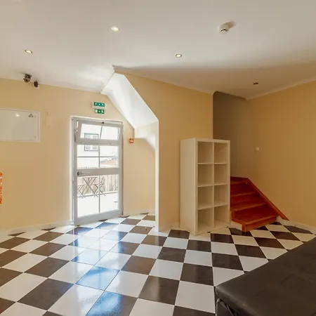 Downtown Guest House-2