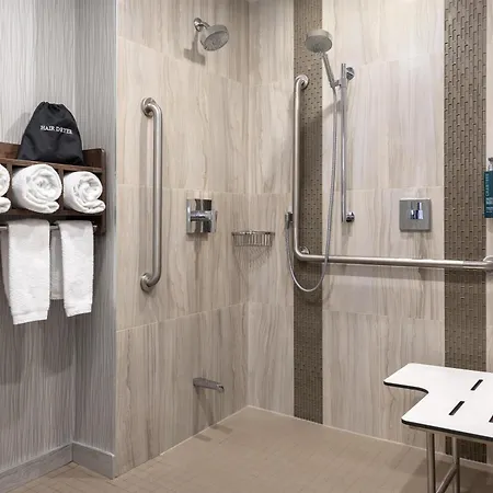 Doubletree By Hilton Kitchener-2