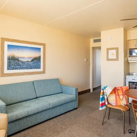 Reges Oceanfront Resort-3