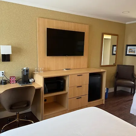 Annapolis Royal Inn & Suites-2