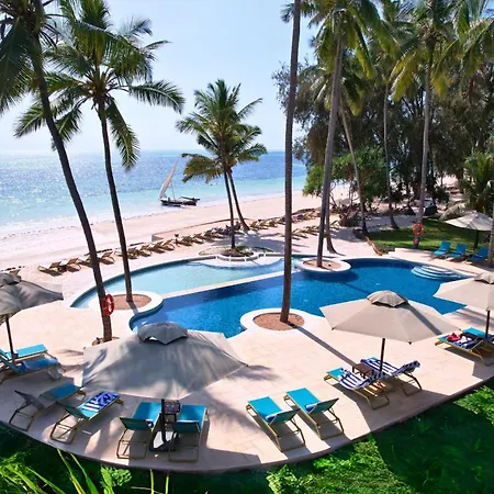 Bluebay Beach Resort & Spa-3