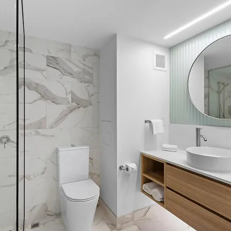 Hotel Elms Christchurch, An Ascend Collection Hotel-3