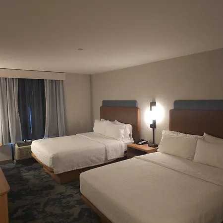 Hampton Inn & Suites Prattville-2