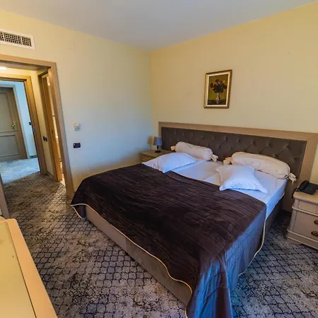 Bucium Motel & Spa-3