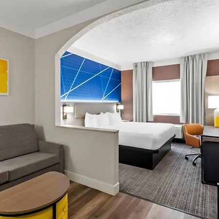 Comfort Suites Clackamas-2