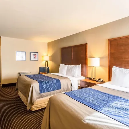 Comfort Inn Tupelo Central-3