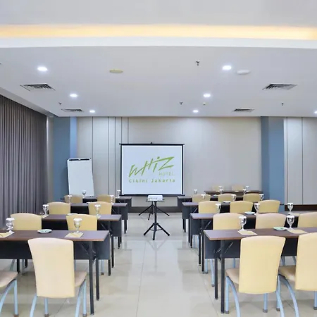 Whiz Hotel Cikini Jakarta-3