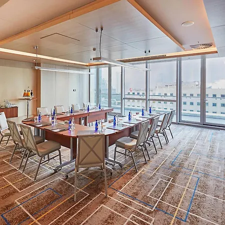 Wyndham Grand Istanbul Levent Hotel & Conference Center-2