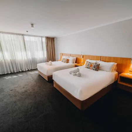 Clarion Hotel Townsville-3
